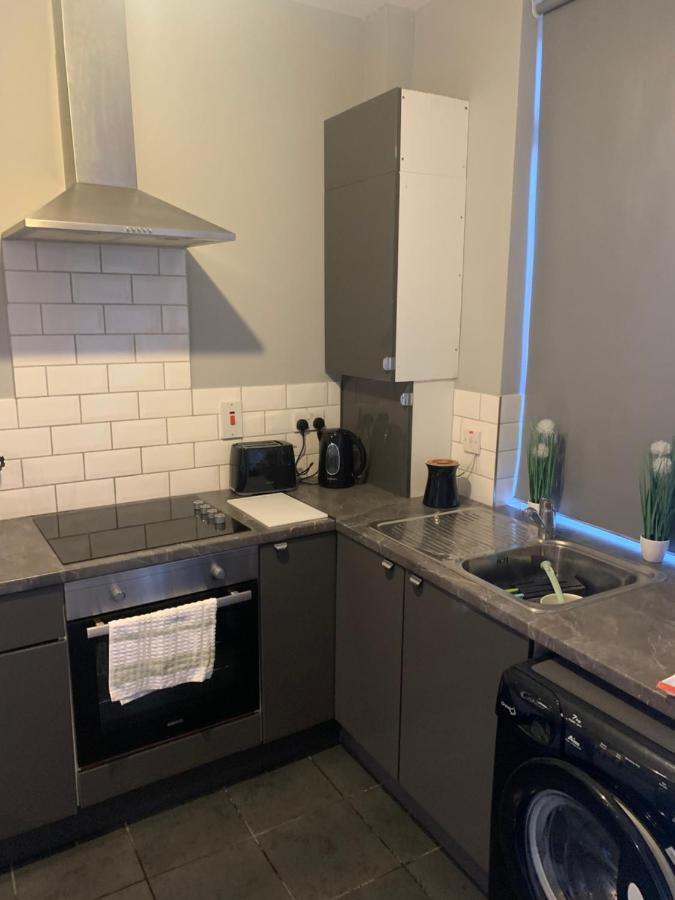 2 Bedroom Cheerful House Close To City Center Belfast Exterior foto